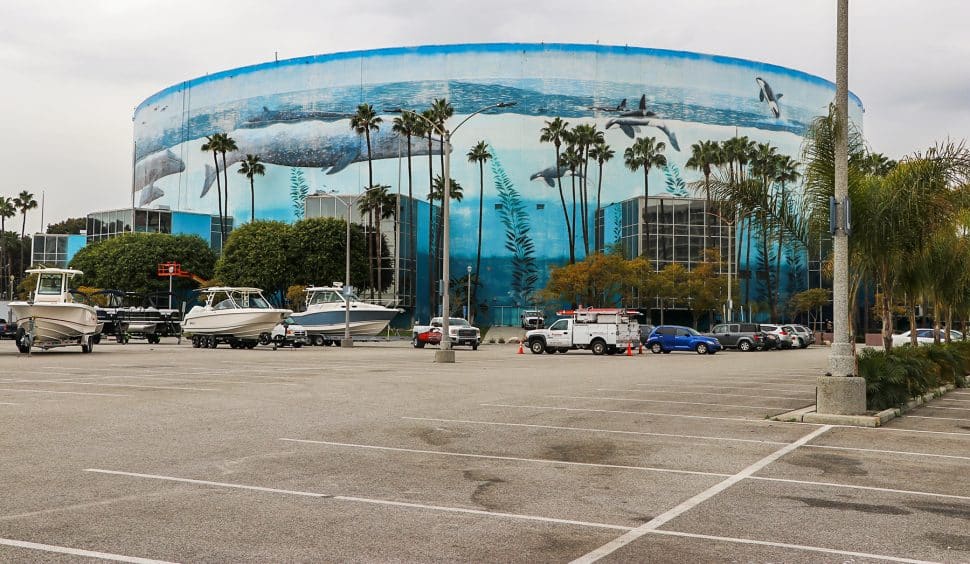 Long Beach Convention Center could house up to 1,000 migrant children ...