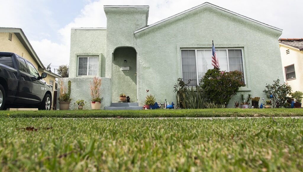 North Long Beach hopes to get its first historic district • Long Beach