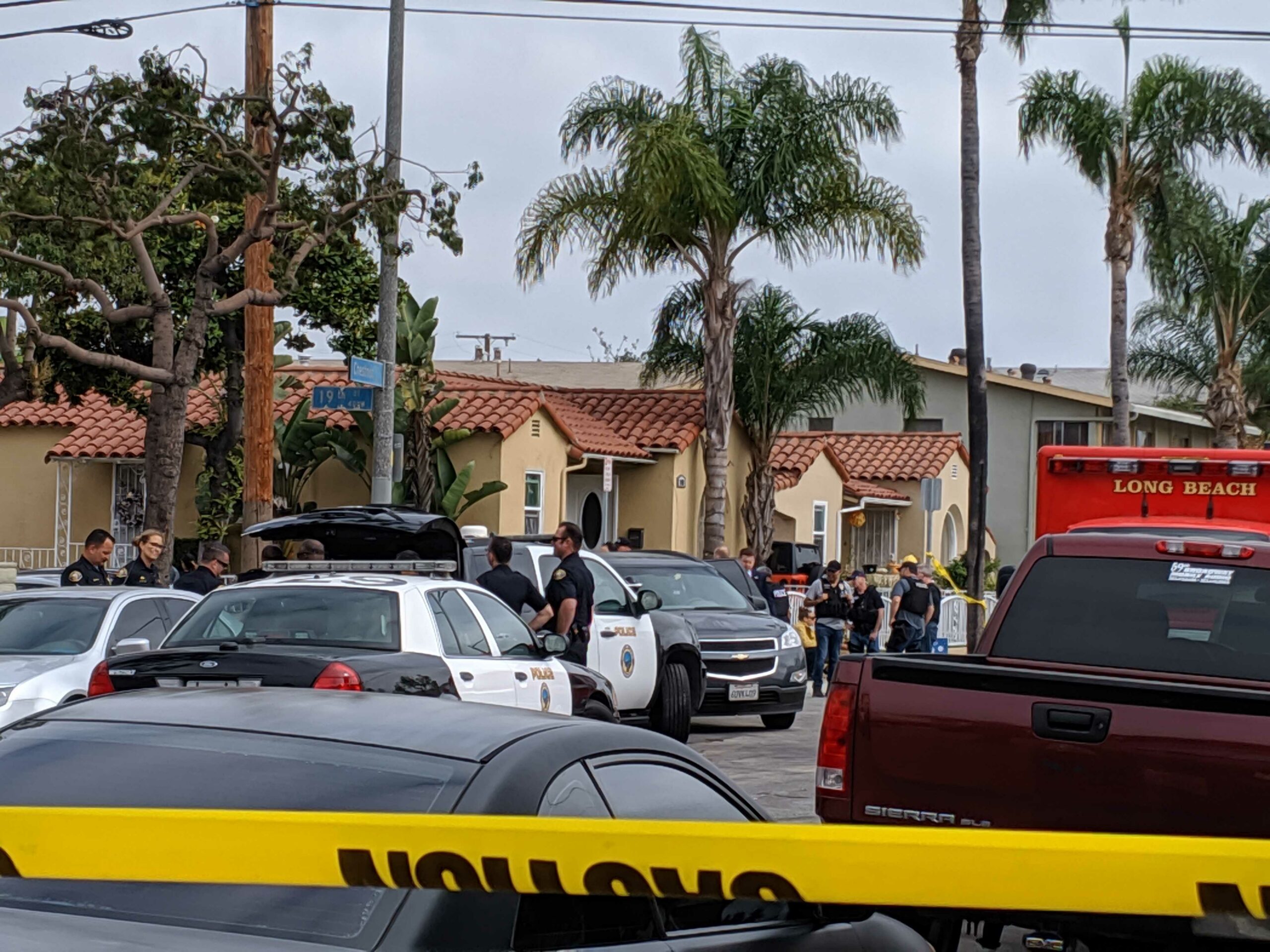 UPDATE: SWAT officers arrest rape suspect barricaded in Wrigley home ...