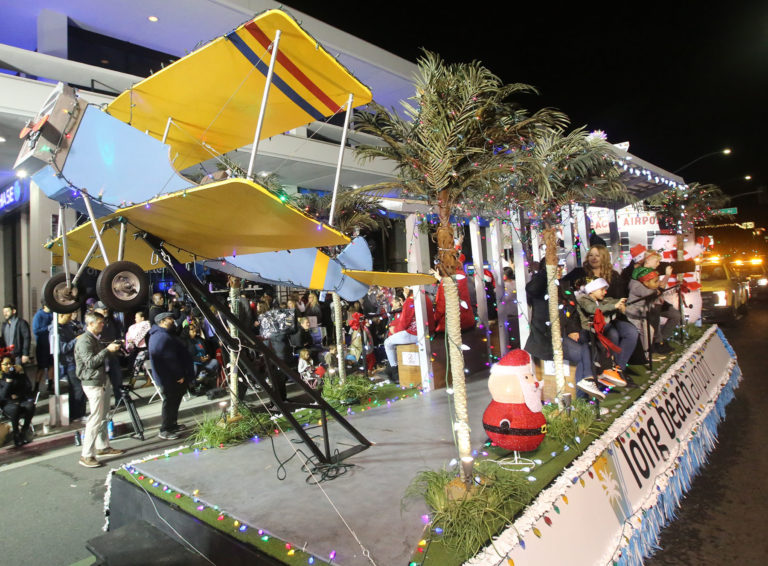 Belmont Nc Christmas Parade 2022 IN PICTURES Rain stayed away at the 37th Annual Belmont Shore