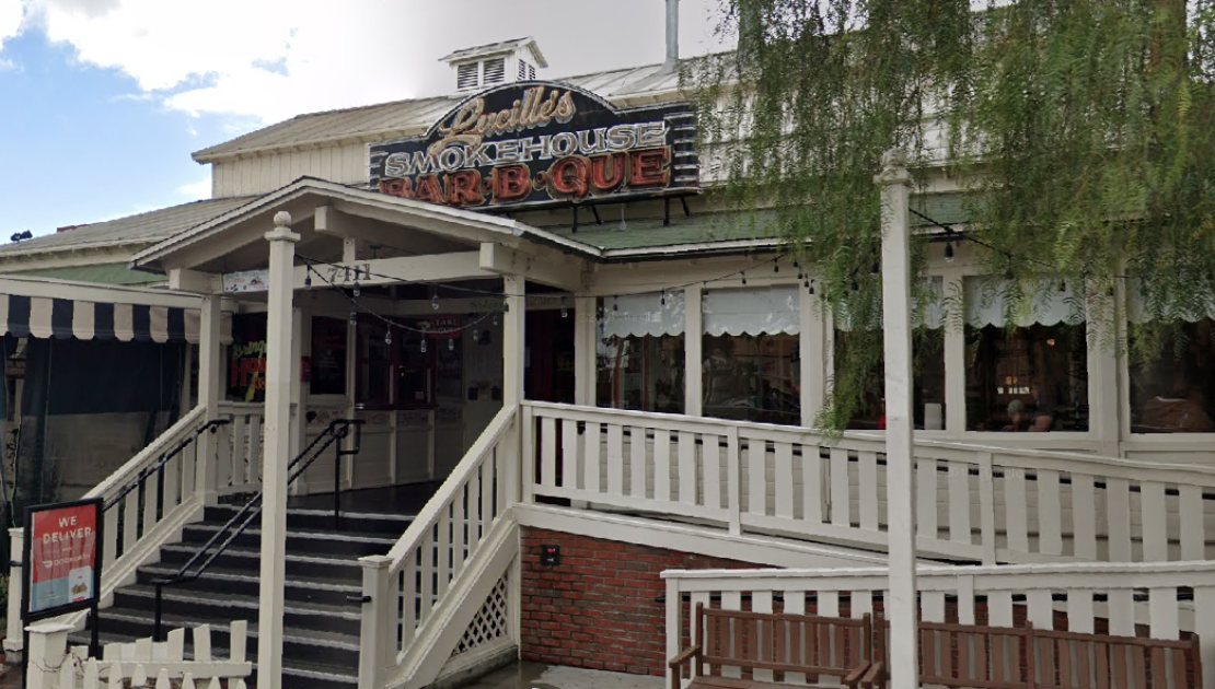 Kitchen catches fire early Wednesday at Lucille's BBQ in Towne Center