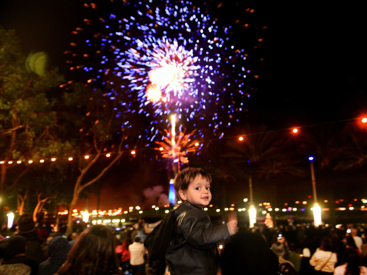 Things to do for New Year’s Eve in Long Beach — including fireworks in the harbor, a Vegas-themed party and a $30 bar crawl