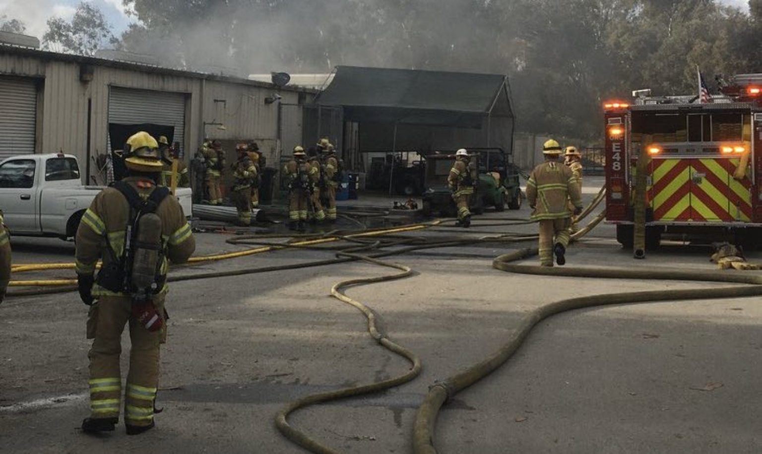 Golf cart battery sparks fire at Seal Beach country club, OCFA says