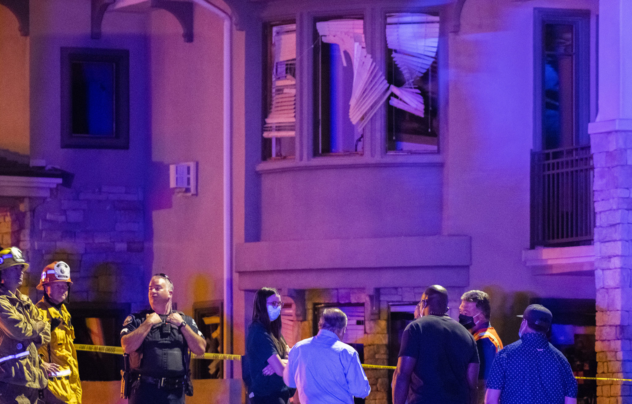 'Like a bomb' Gas explosion in Signal Hill home leaves family shaken as authorities investigate