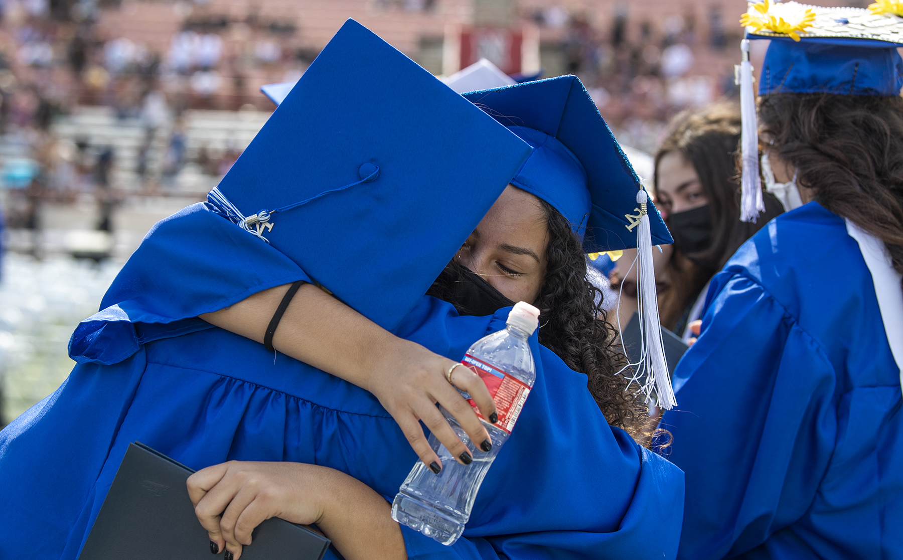 IN PICTURES More than 400 graduate from Jordan High School • Long Beach Post News