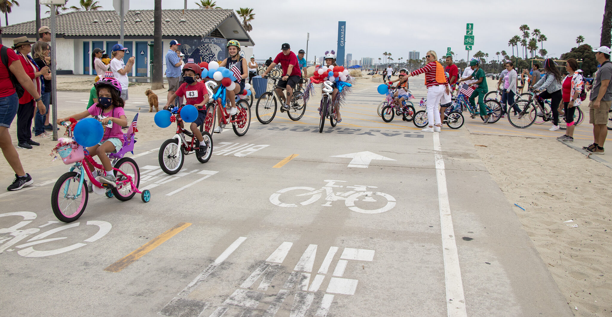 IN PICTURES Long Beach's 4th of July Kids Bike Parade returns • Long