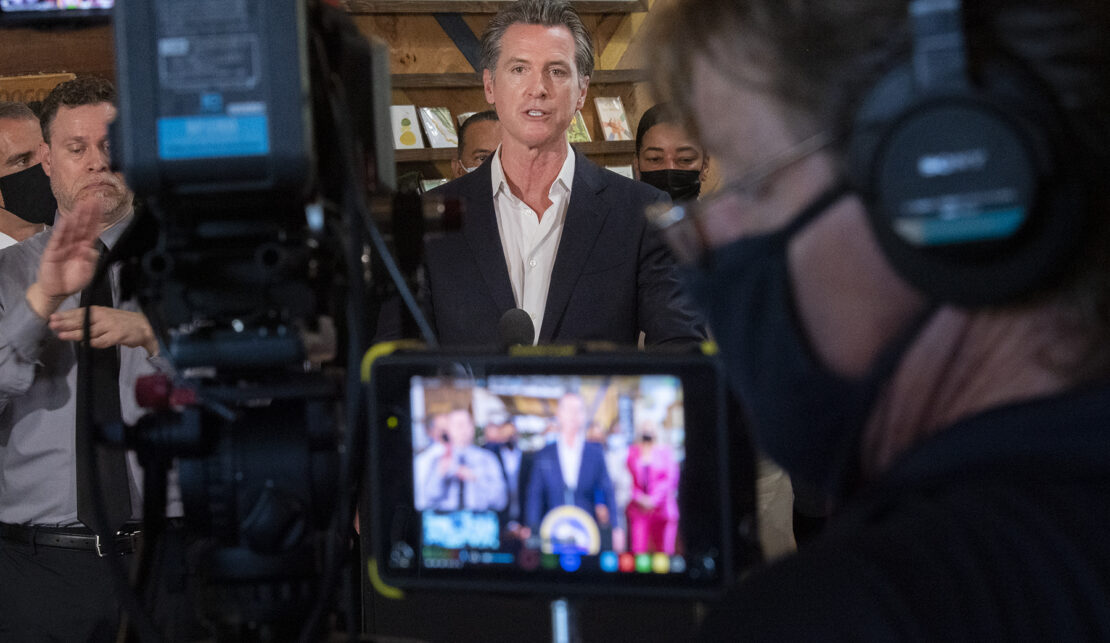 Newsom ramps up California redistricting threat as Texas weighs new Republican maps