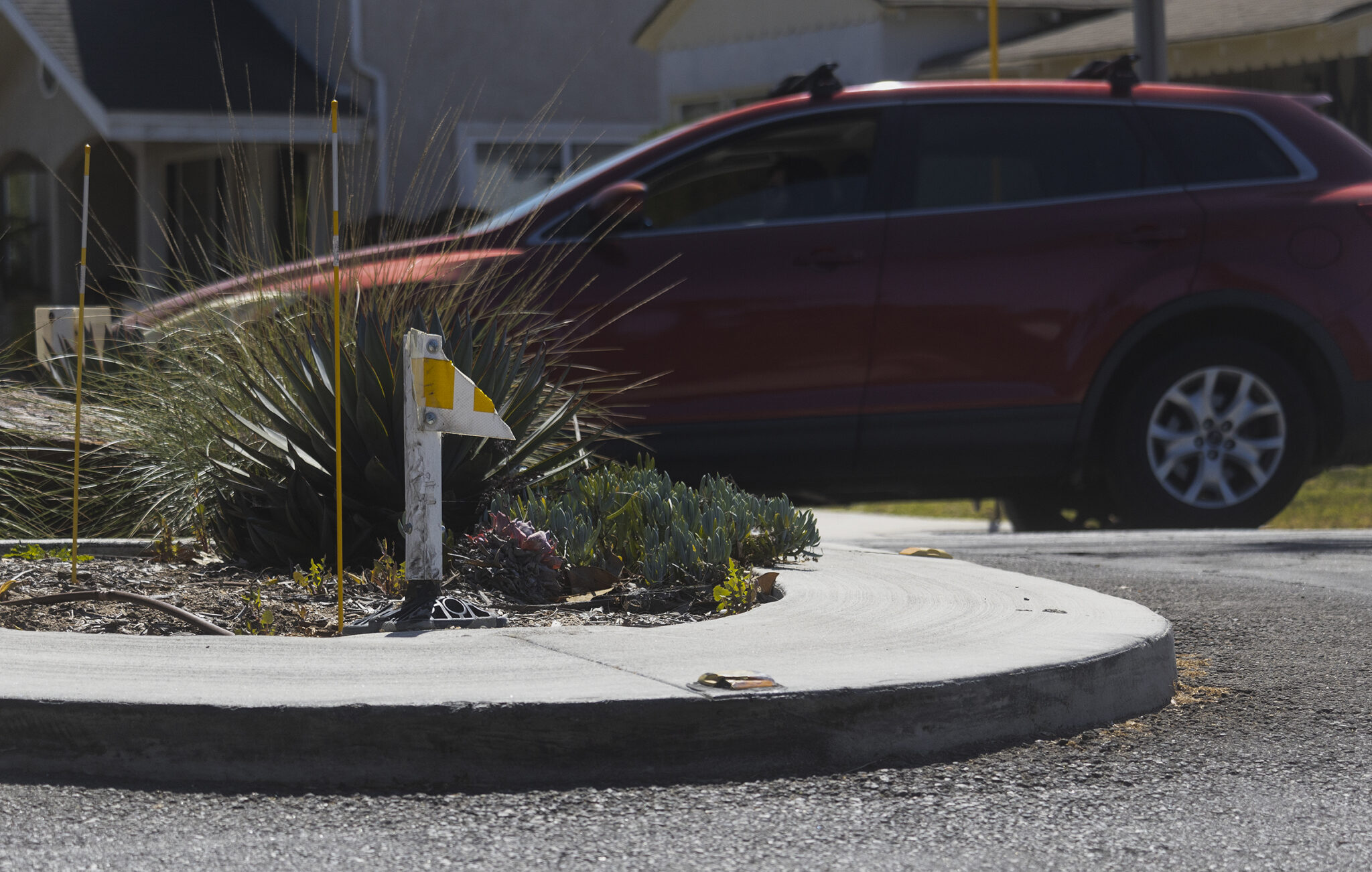 Residents cite safety in call to remove an oval-shaped roundabout, but ...
