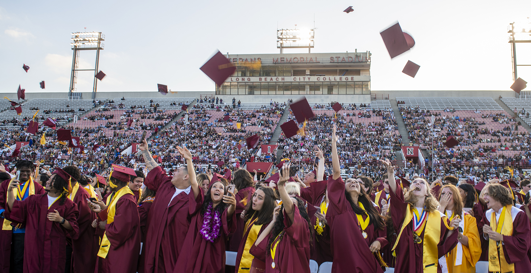Graduation Photos Wilson High School Long Beach Post News