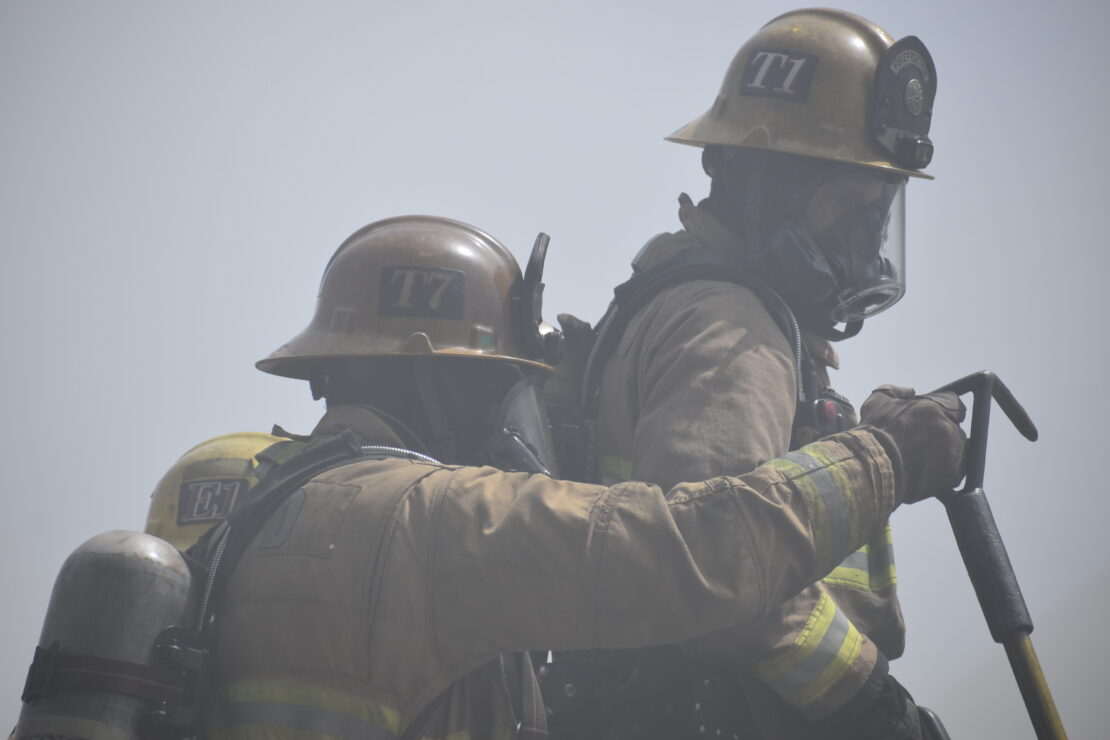 Firefighters rescue dog, but 2 cats die in Long Beach blaze, LBFD says