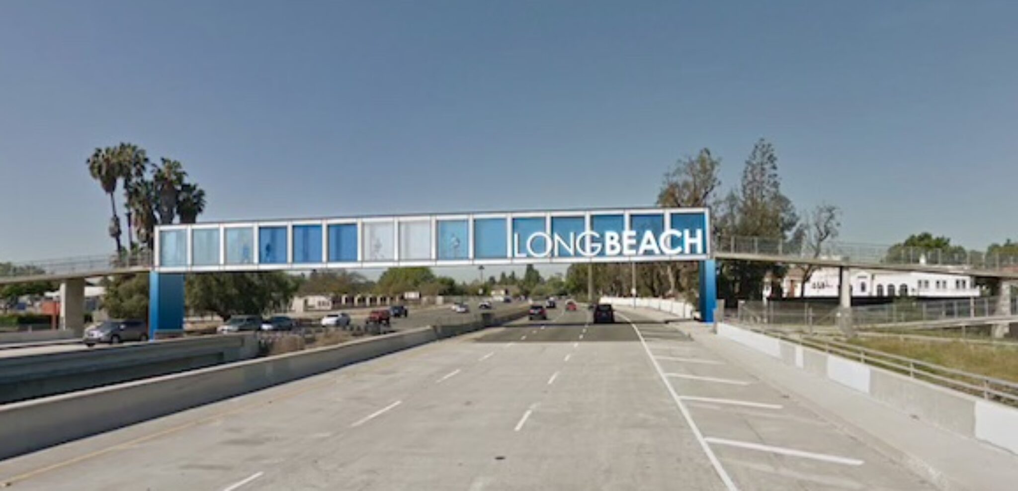 7th Street pedestrian bridge in East Long Beach to be revamped with new signage • Long Beach