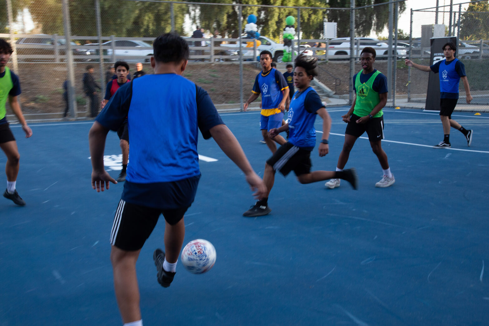 herbalife-nutrition-la-galaxy-us-soccer-foundation-unveil-2-mini