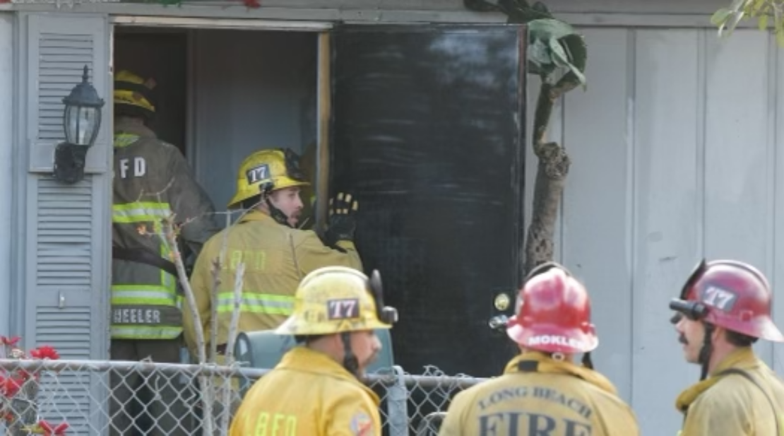 2 people, including a child, in critical condition after being trapped in house fire • Long