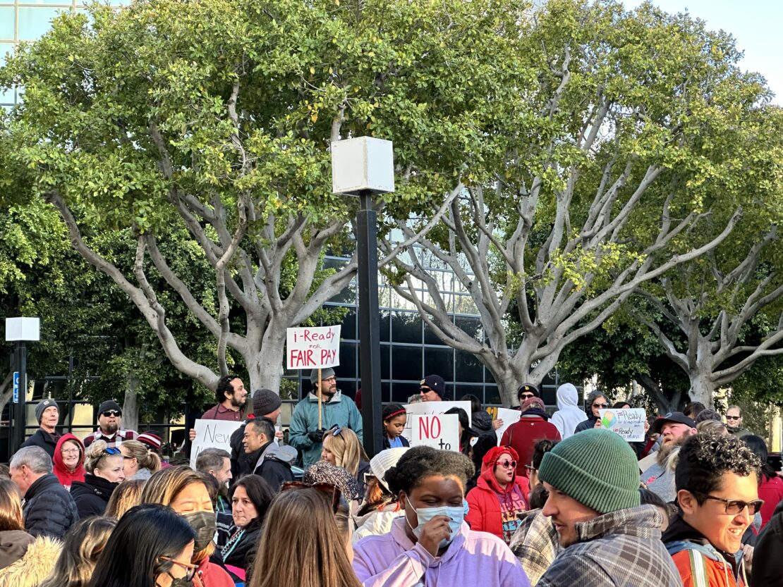 LBUSD teachers rally at board meeting as contract negotiations drag on ...