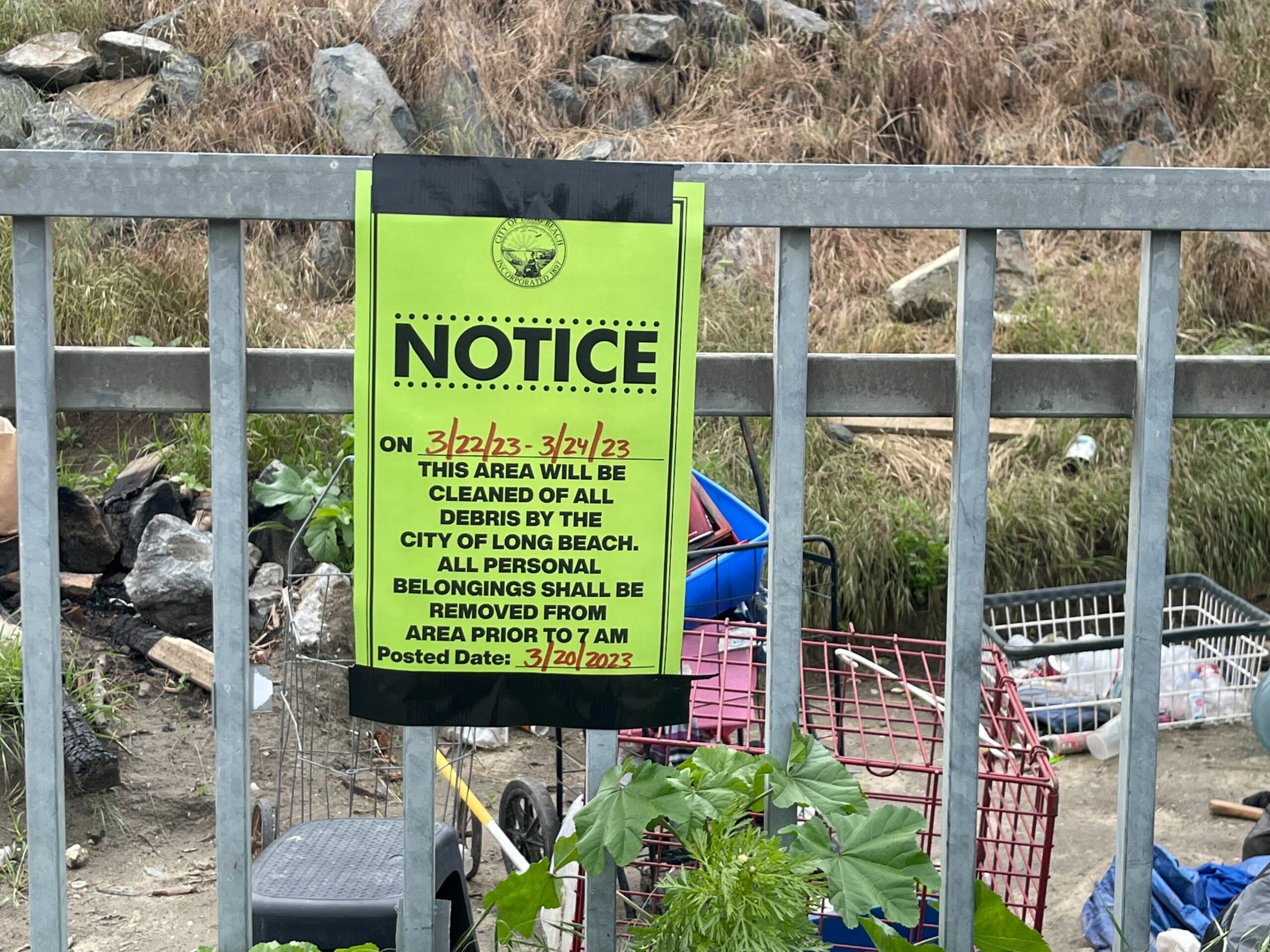 City prepares to sweep homeless encampments near LA River - Vimarsana News