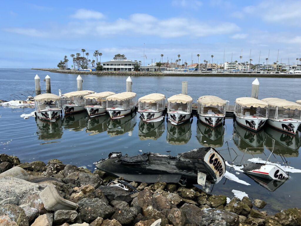 Duffy boats destroyed in early morning fire at Alamitos Bay • Long