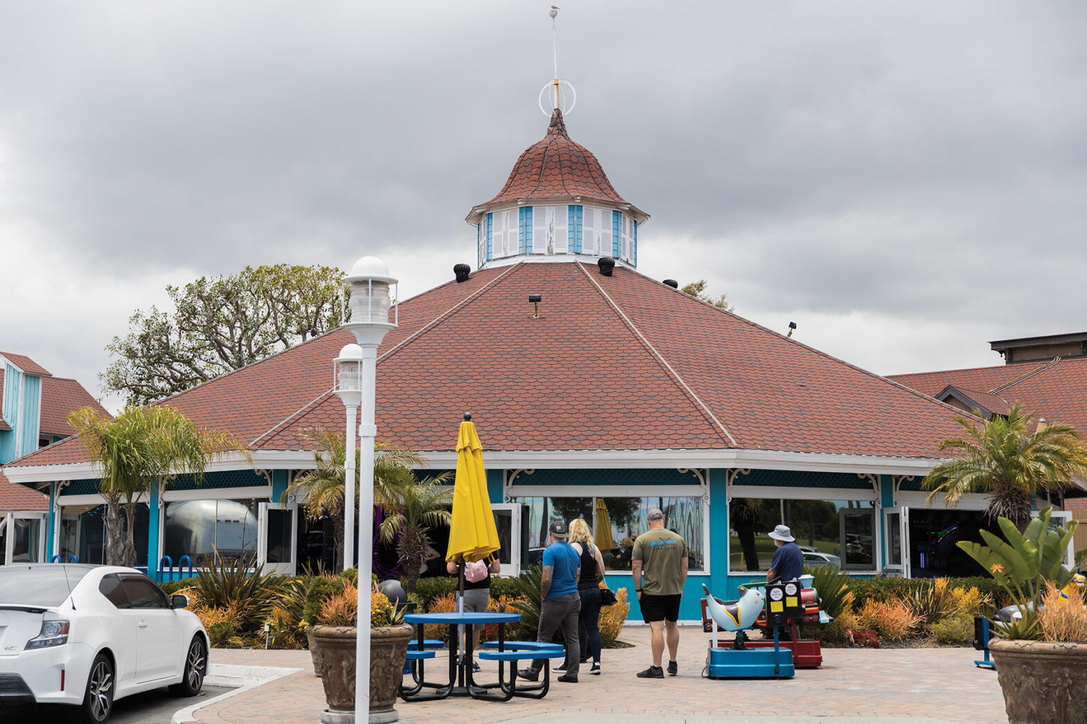 Shoreline Village revamp gets approval from Long Beach Planning ...