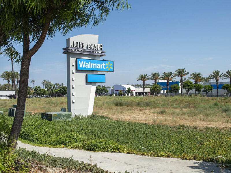 Long Beach Towne Center sold in $143 million deal 
