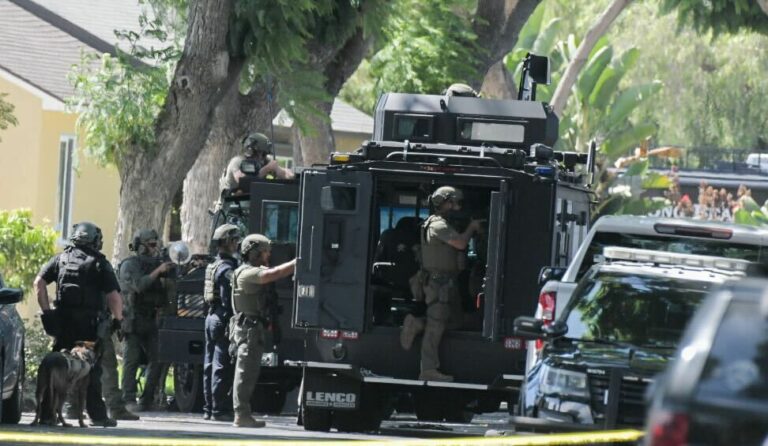 Murder suspect appears to have killed himself during standoff with SWAT ...