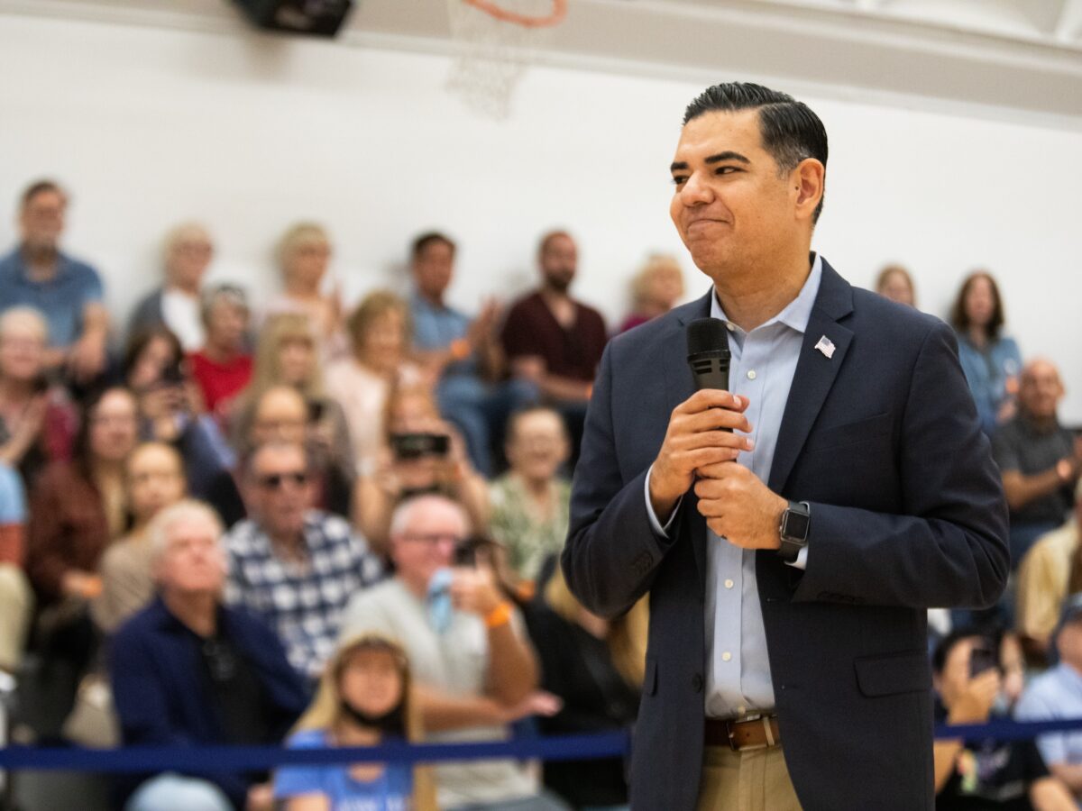 Newsom’s redistricting plan relies on Long Beach overwhelming Orange County Republicans