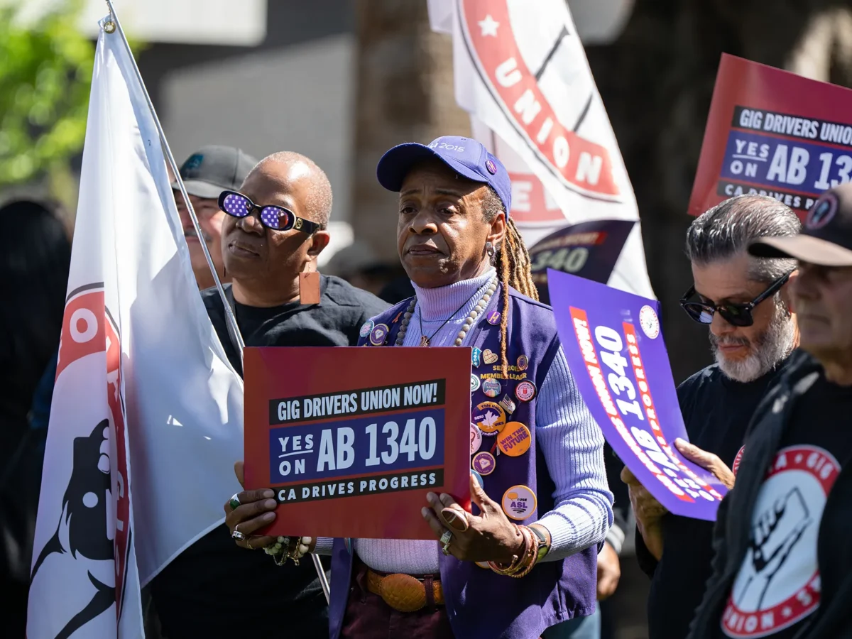 California Uber and Lyft drivers closer to being able to unionize after crucial vote