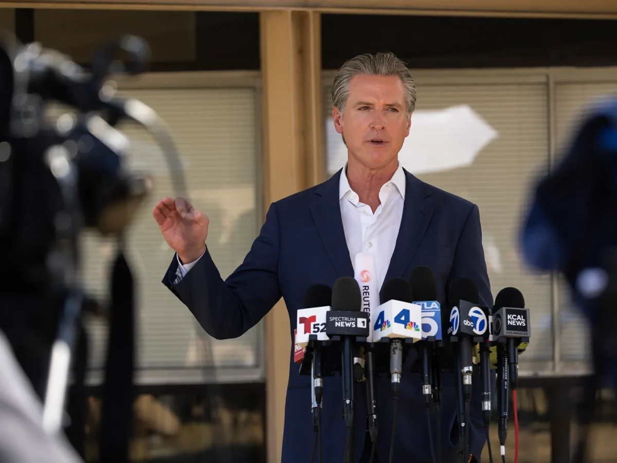 Newsom signs laws to resist Trump’s immigration crackdown, including ban on masks for ICE agents