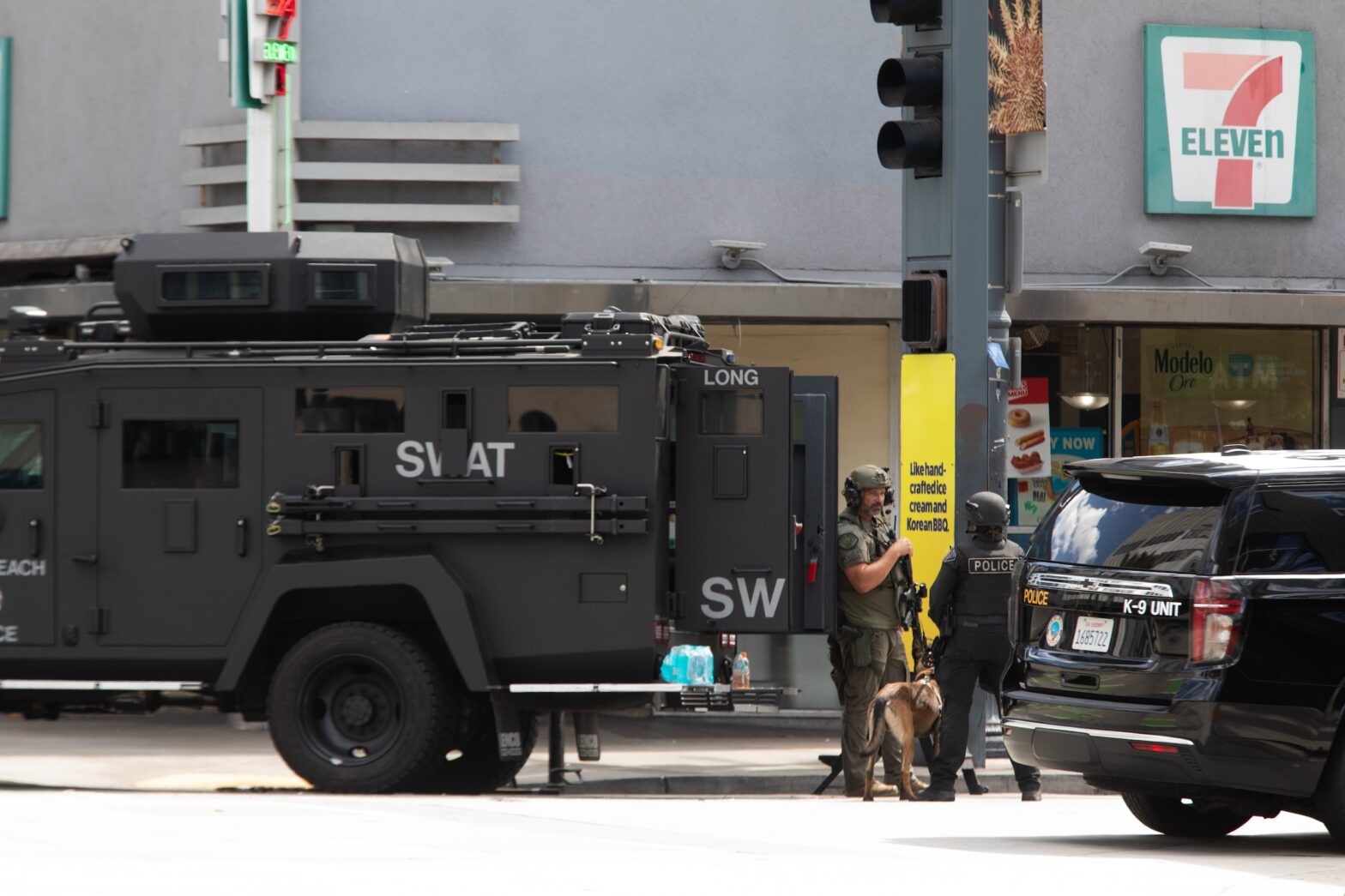 SWAT standoff at downtown 7-Eleven lasts nearly all day but ends ...
