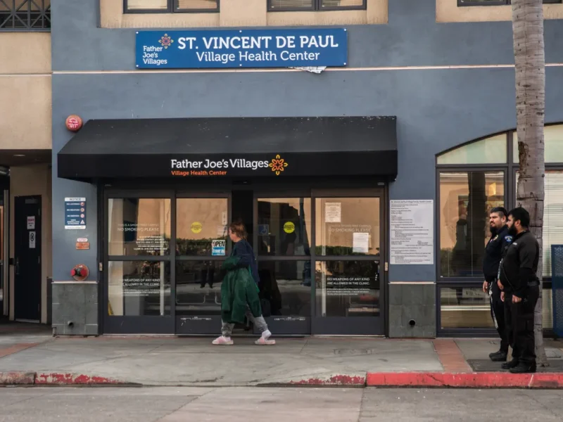 Newsom vetoes bill for sober homeless housing