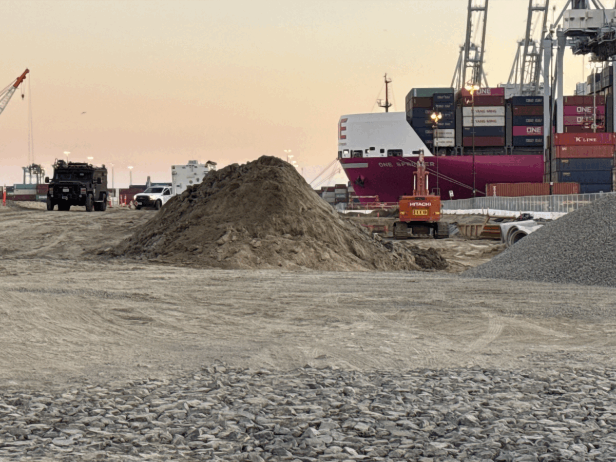 World War II-era explosive found at Port of Long Beach, temporarily stalling cargo movement at terminal