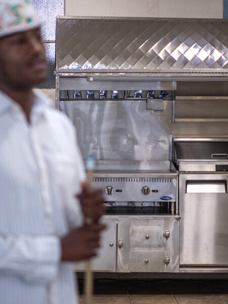 Long Beach cuts funding to free cart program for street vendors