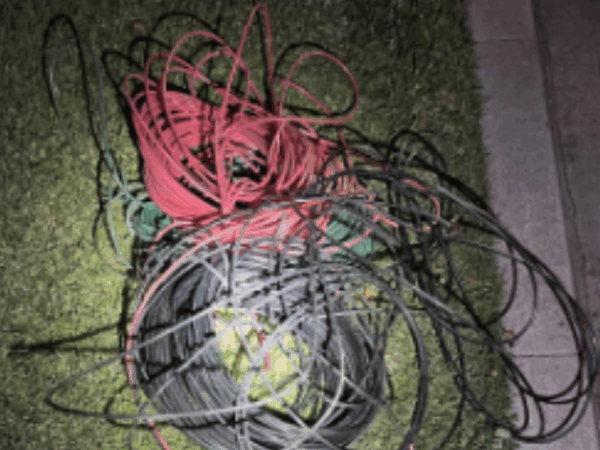 Police interrupt, arrest man stealing copper wire from Cal Heights streetlights, LBPD says
