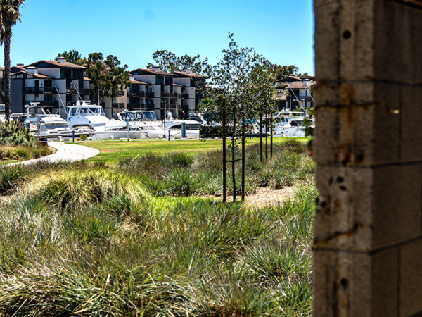 A coastal neighborhood hid a park from the public. Now, it’s agreed to invite them in.