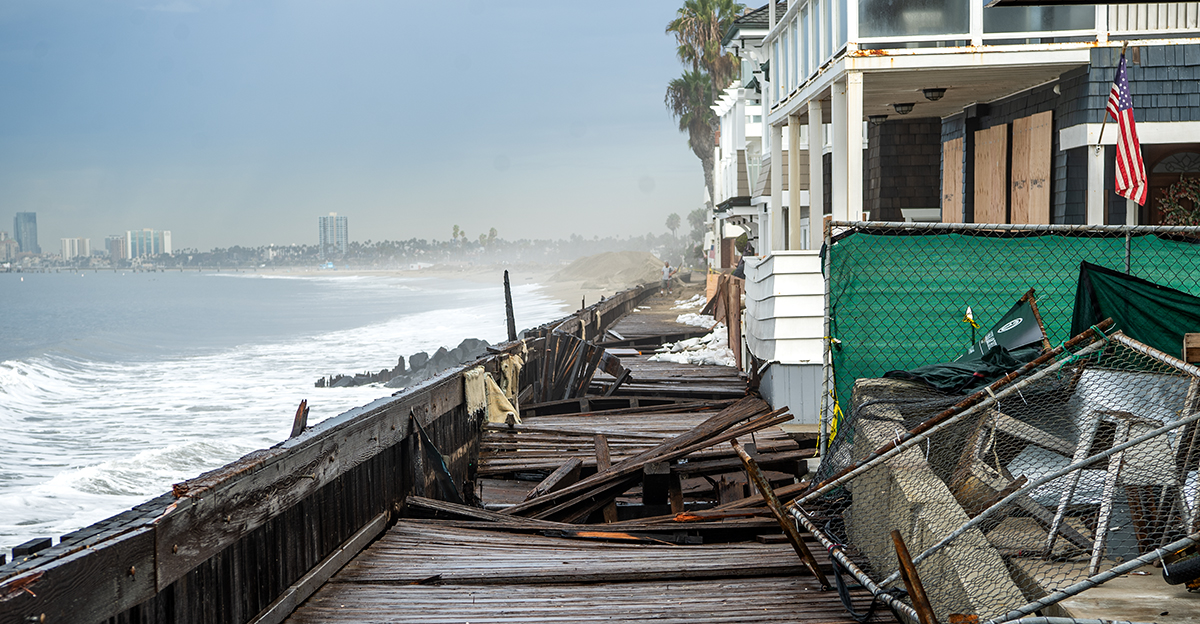 Most evacuated homes deemed safe as Long Beach assesses damage from hurricane swell