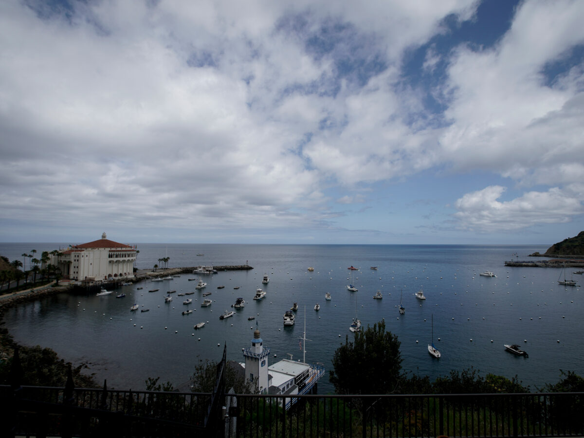 Medical helicopter crashes off Catalina. Two killed, two hospitalized and one missing