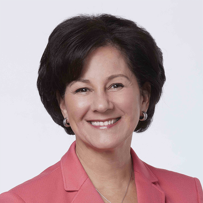 Monica Lozano headshot