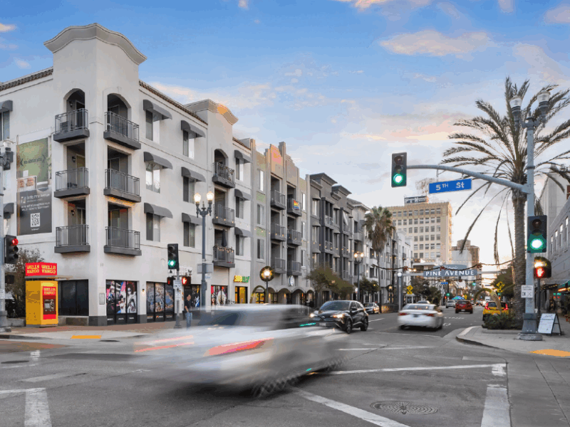 Downtown’s Mosaic shopping center sells for $30 million