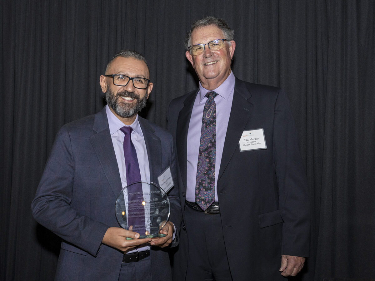 Dr. Antoine Soliman, Regional Medical Director, Neonatal Network, receives 2025 Munzer Family Award for Excellence in Teaching and Research